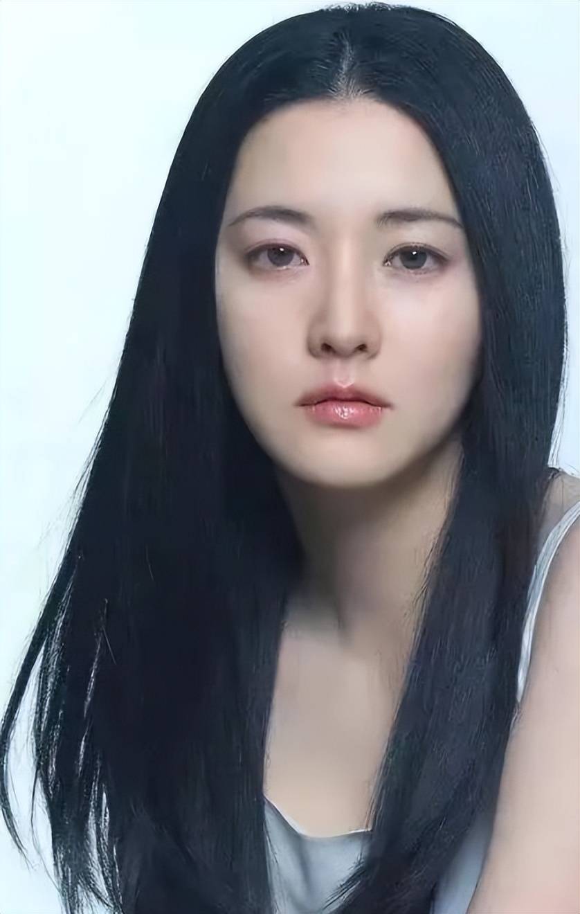 与林青霞齐名的女明星_林青霞67岁可爱回怼网友_林青霞获得香港大学名誉博士学位