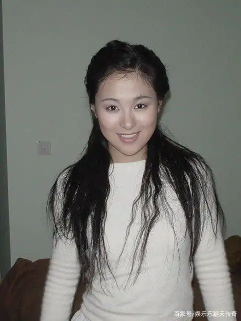 女明星脸上痣的美人_泪痣美女明星推荐_国内雀斑多的女明星